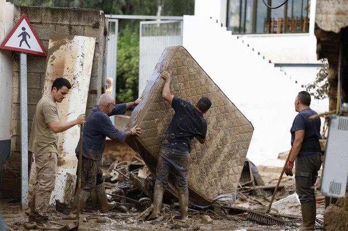 se-eleva-a-224-los-muertos-y-a-16-los-desaparecidos-por-la-dana-en-madrid