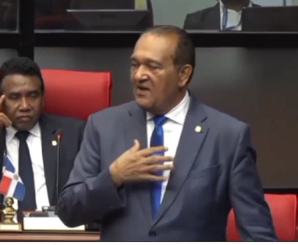 senadores-rafael-duluc-y-antonio-marte-defienden-exoneracion-a-congresistas