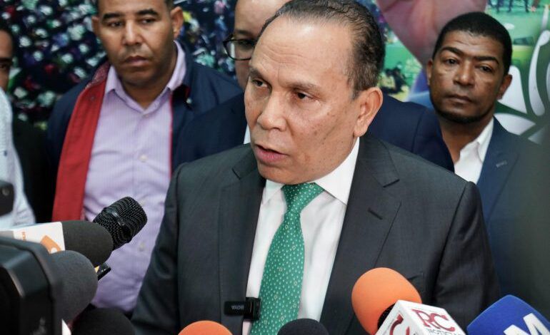 entrevista-acusa-a-gobierno-de-actuar-como-“guaguita-anunciadora-con-muchos-anuncios-y-pocas-obras-realizadas”