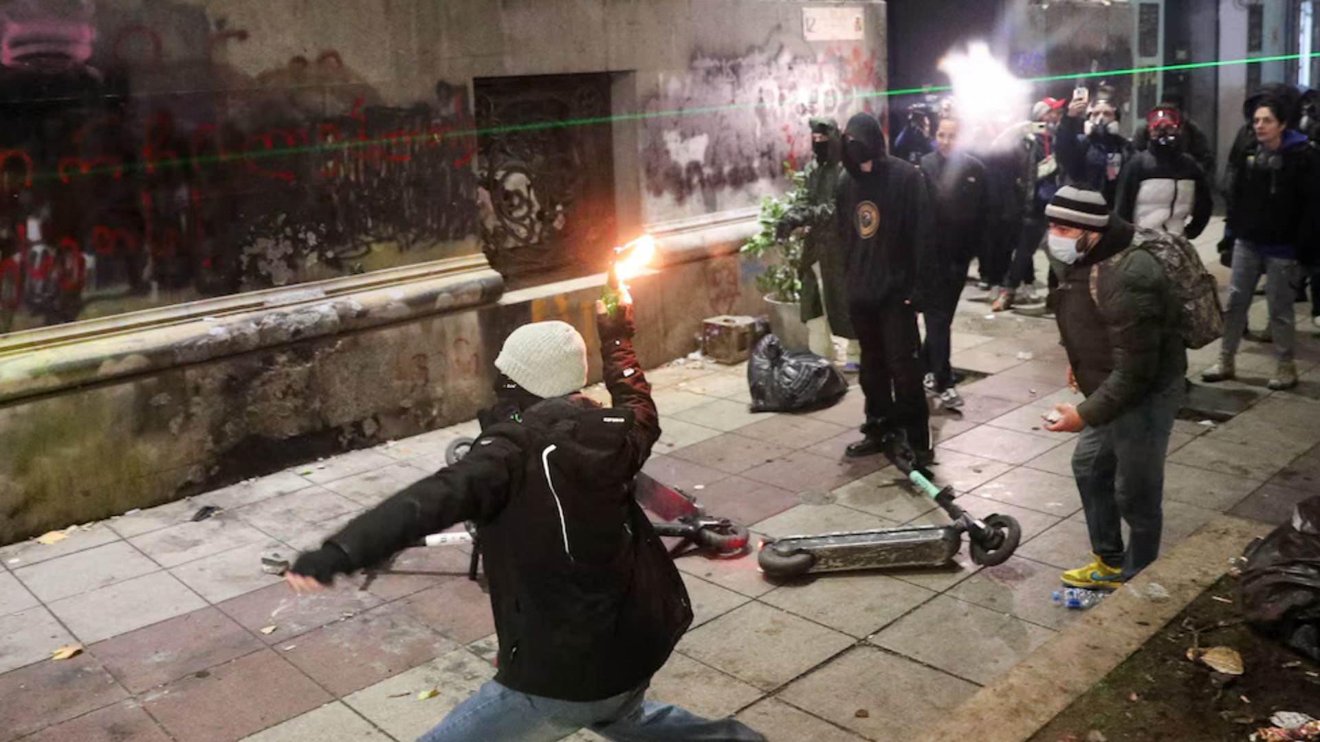 crece-la-tension-en-georgia-tras-violentas-protestas-entre-pro-ue-y-policias