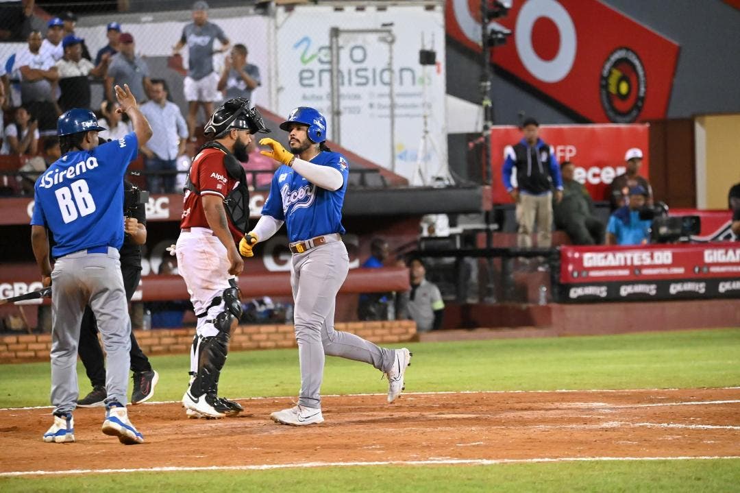 luis-campusano-dispara-jonron-decisivo-y-licey-vence-a-gigantes