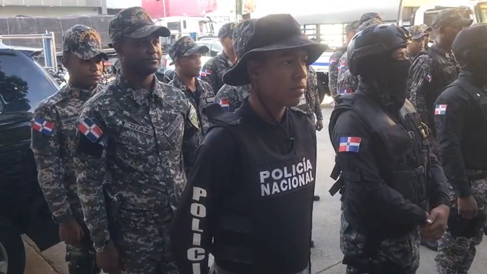 video:-pn-y-autoridades-de-neiba-inician-operativo-navidad-en-paz