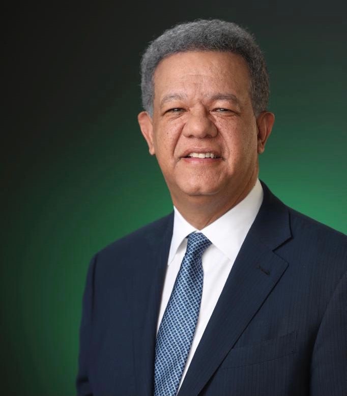 expresidente-fernandez-viaja-a-mexico-para-participar-en-xxix-reunion-plenaria-de-la-fundacion-circulo-de-montevideo