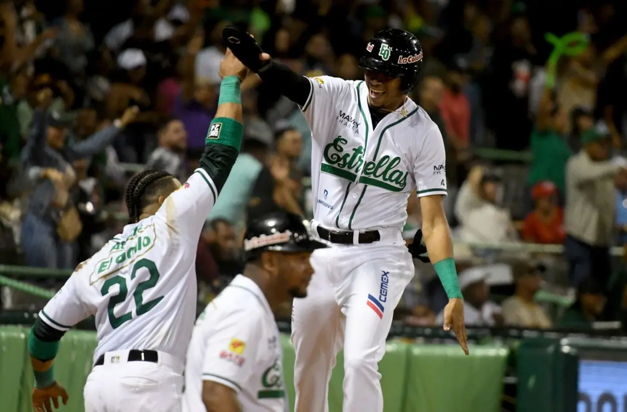 estrellas-vencen-leones-3-2-en-entradas-extras