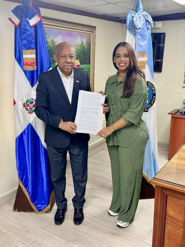 asdn-recibe-del-ida-la-donacion-de-terrenos-para-construir-el-mercado-de-los-guaricanos