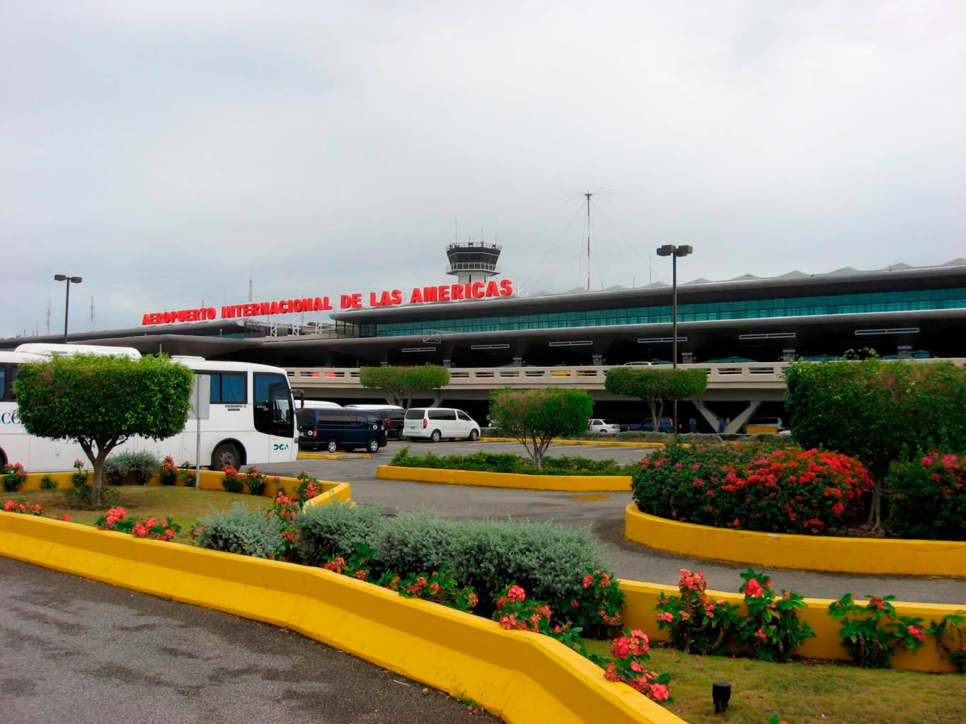 apagon-afecta-operaciones-en-el-aeropuerto-internacional-las-americas