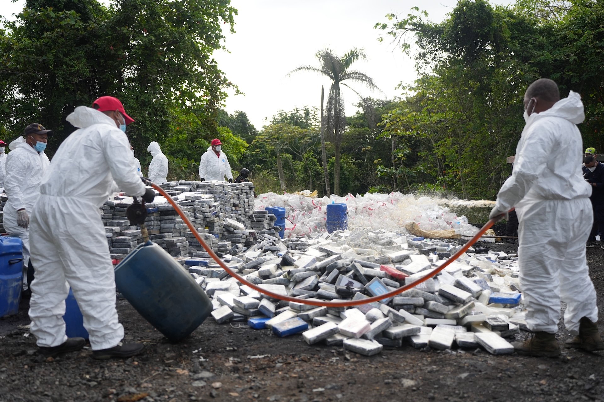 presidente-de-guatemala-dice-droga-incautada-en-caucedo-se-cargo-en-rd