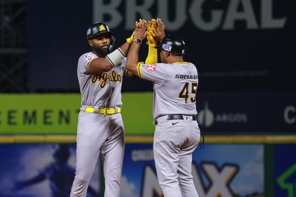 aguilas-suben-al-segundo-puesto-con-victoria-sobre-leones