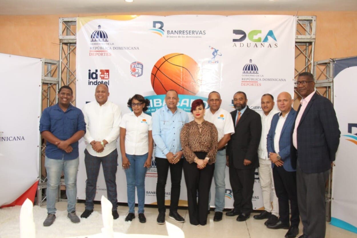 ponen-en-marcha-sexto-torneo-de-basket-en-sdo