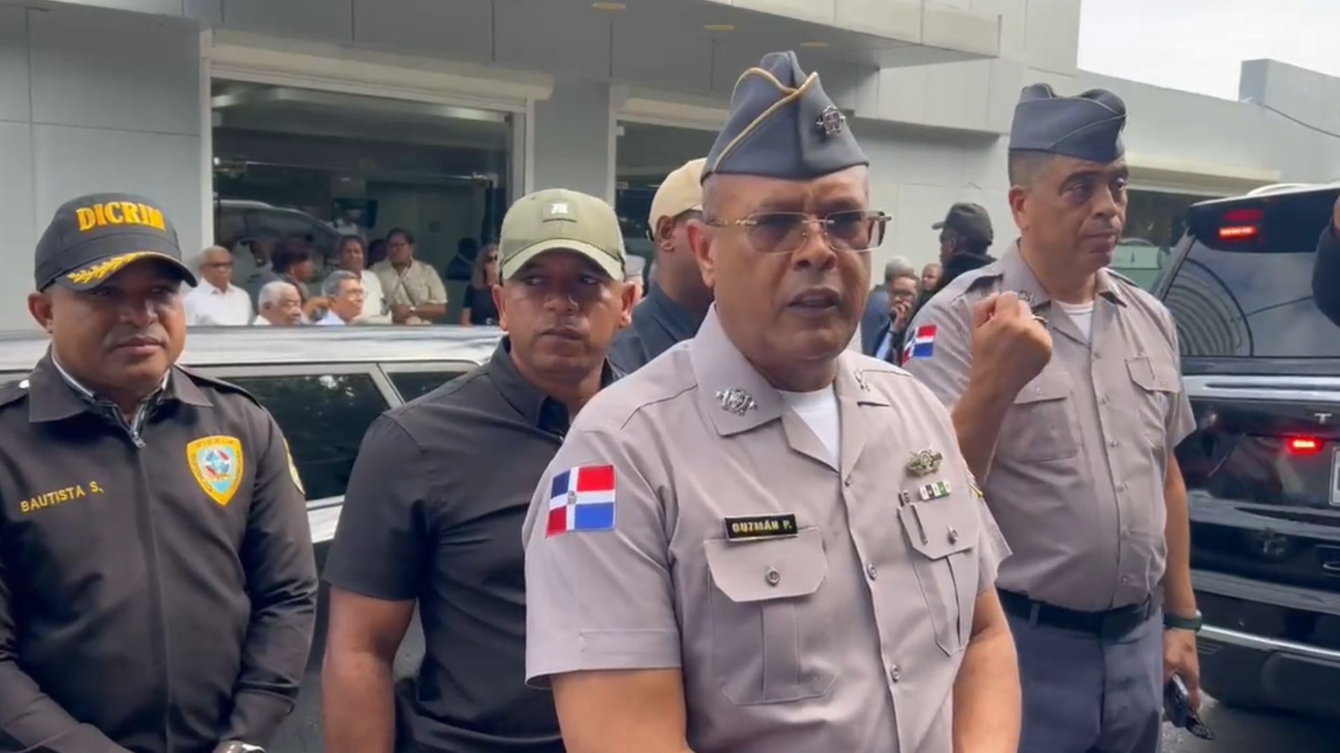 director-de-la-policia-dice-que-agente-ultimado-en-bani-fue-un-heroe