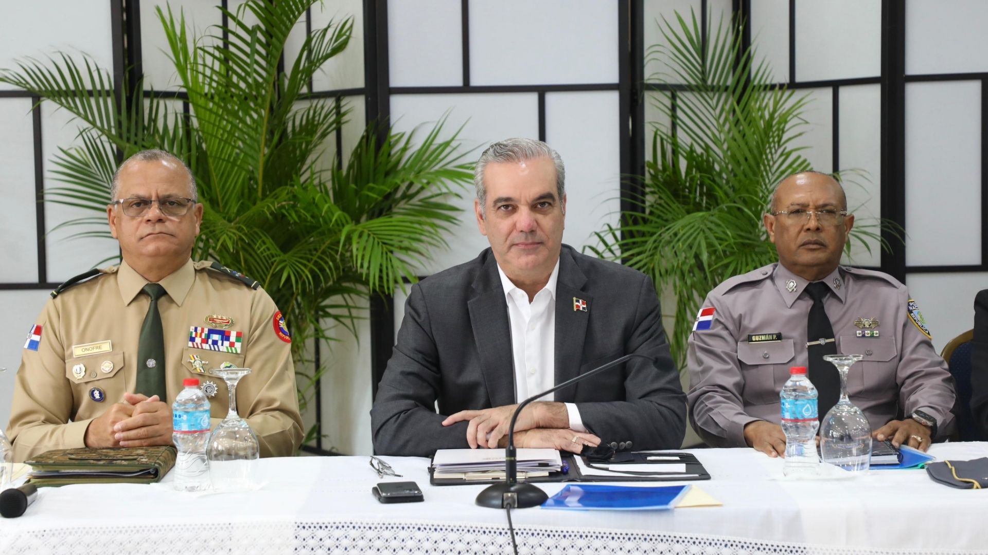 abinader-encabeza-reunion-de-seguimiento-al-plan-de-seguridad-ciudadana
