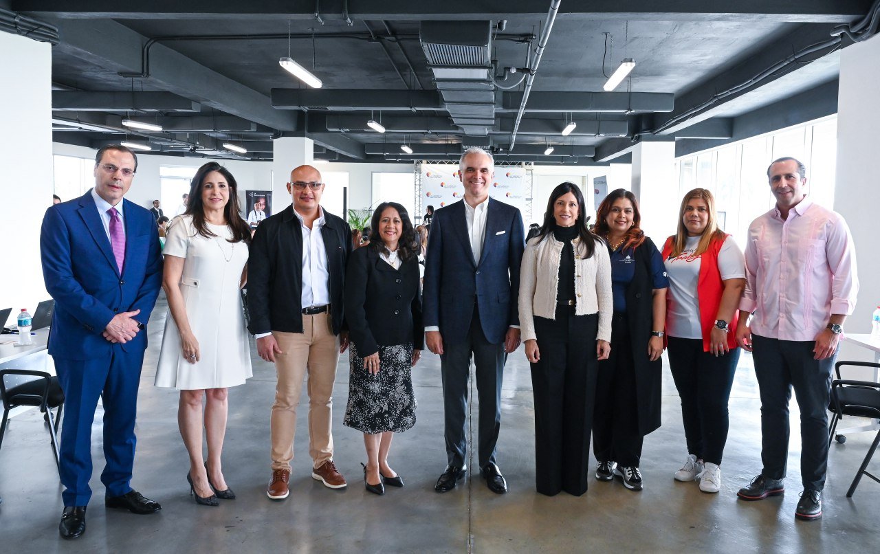 luis-miguel-de-camps-impulsa-la-insercion-laboral-femenina-con-apoyo-al-programa-mujer-digital