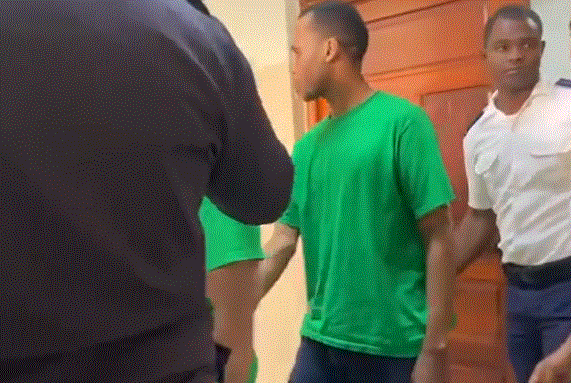 prision-preventiva-a-implicados-que-asaltaban-usando-uniformes-de-la-policia