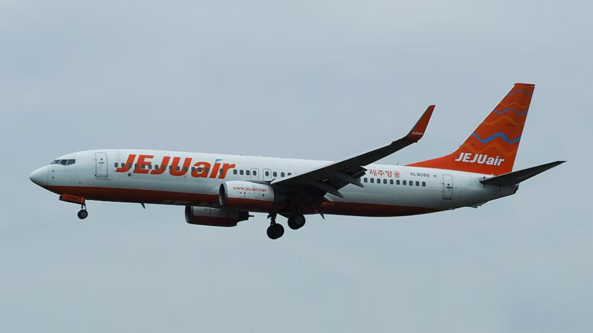 otro-avion-de-jeju-air-tuvo-que-regresar-a-un-aeropuerto-de-corea-del-sur-por-fallas