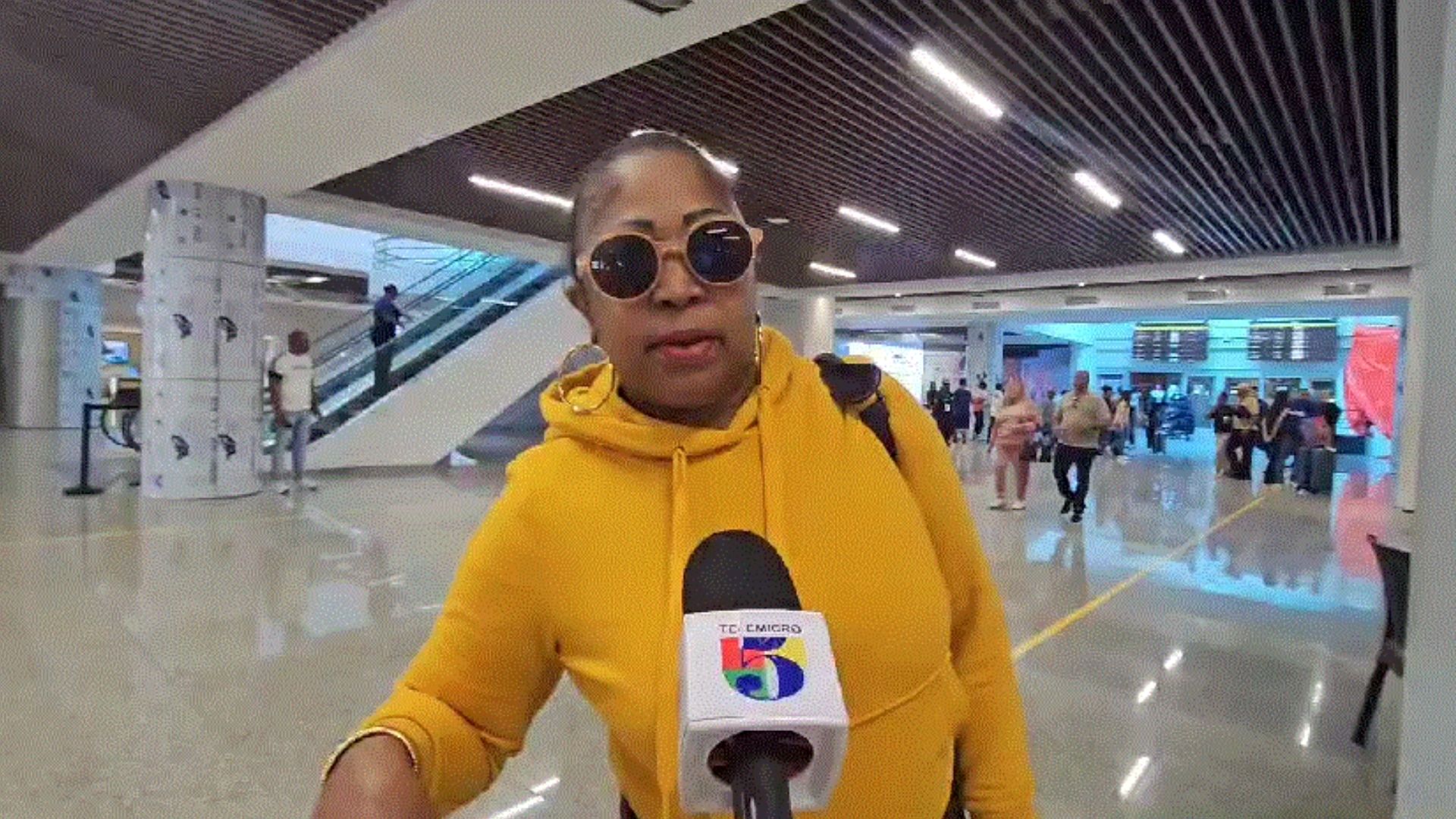dominicanos-residentes-en-el-exterior-continuan-llegando-al-pais-para-recibir-el-ano-2025