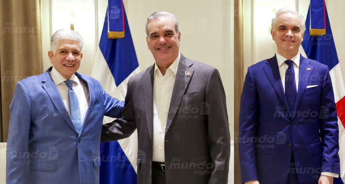 eduardo-estrella-y-luis-miguel-de-camps-juramentados-ministros-de-obras-publicas-y-educacion