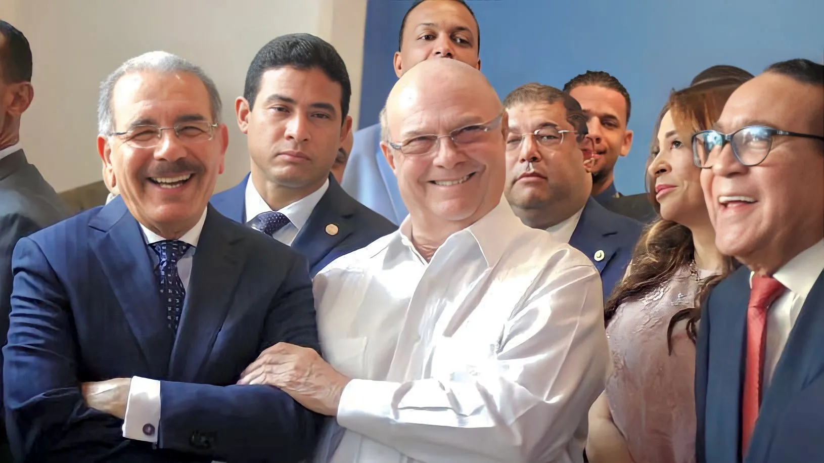 hipolito-a-danilo:-«el-desarrollo-se-percibe-en-todo-el-pais,-lo-demas-es-pura-teoria»