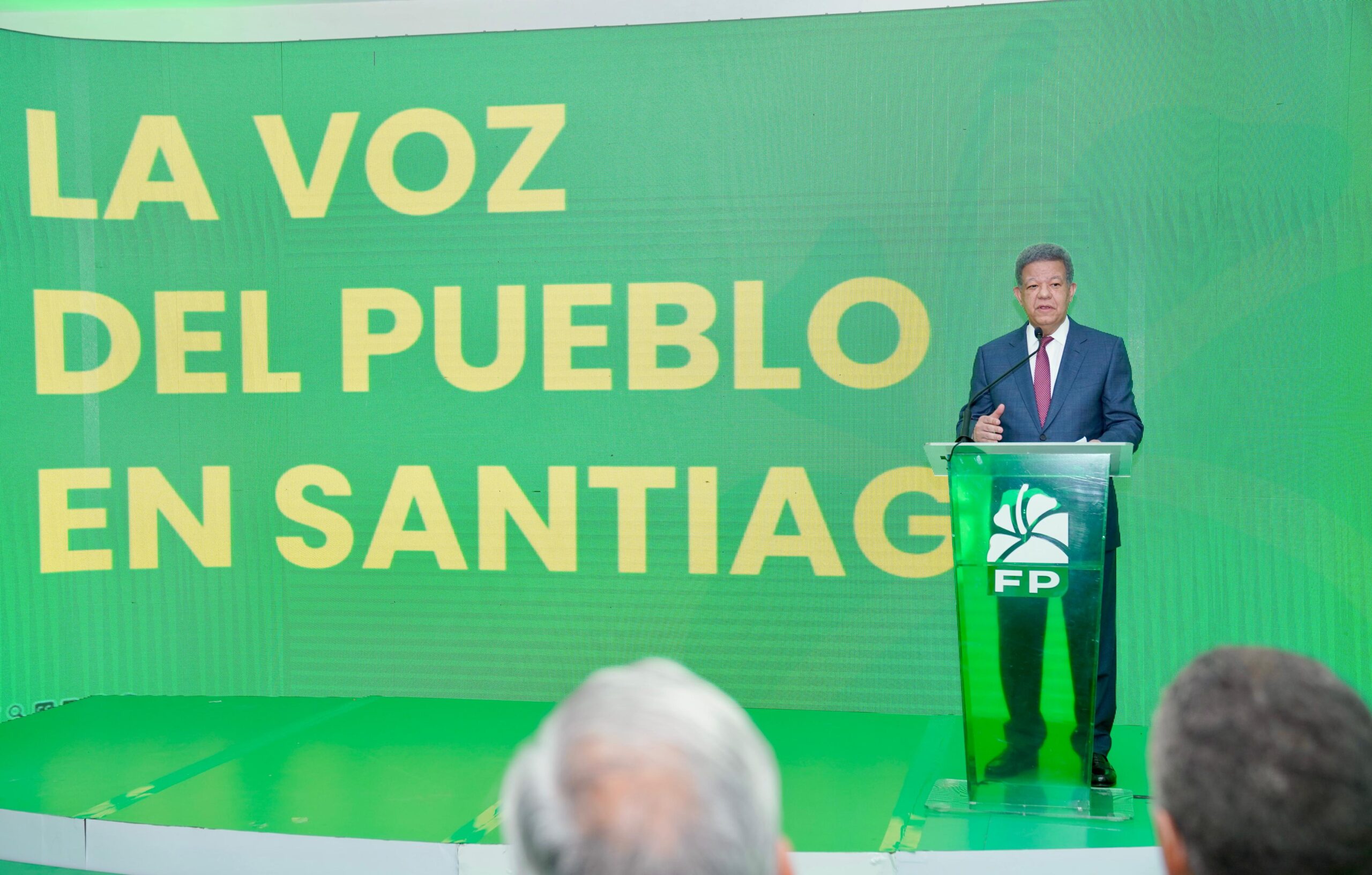 leonel-responde-con-firmeza-a-abinader:-«hagamos-un-recorrido-para-mostrarle-la-realidad-del-pais»