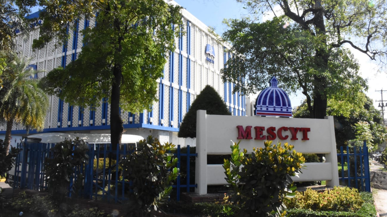 ministro-revela-nomina-del-mescyt-y-dice-no-se-nombra-personal-sin-reglas