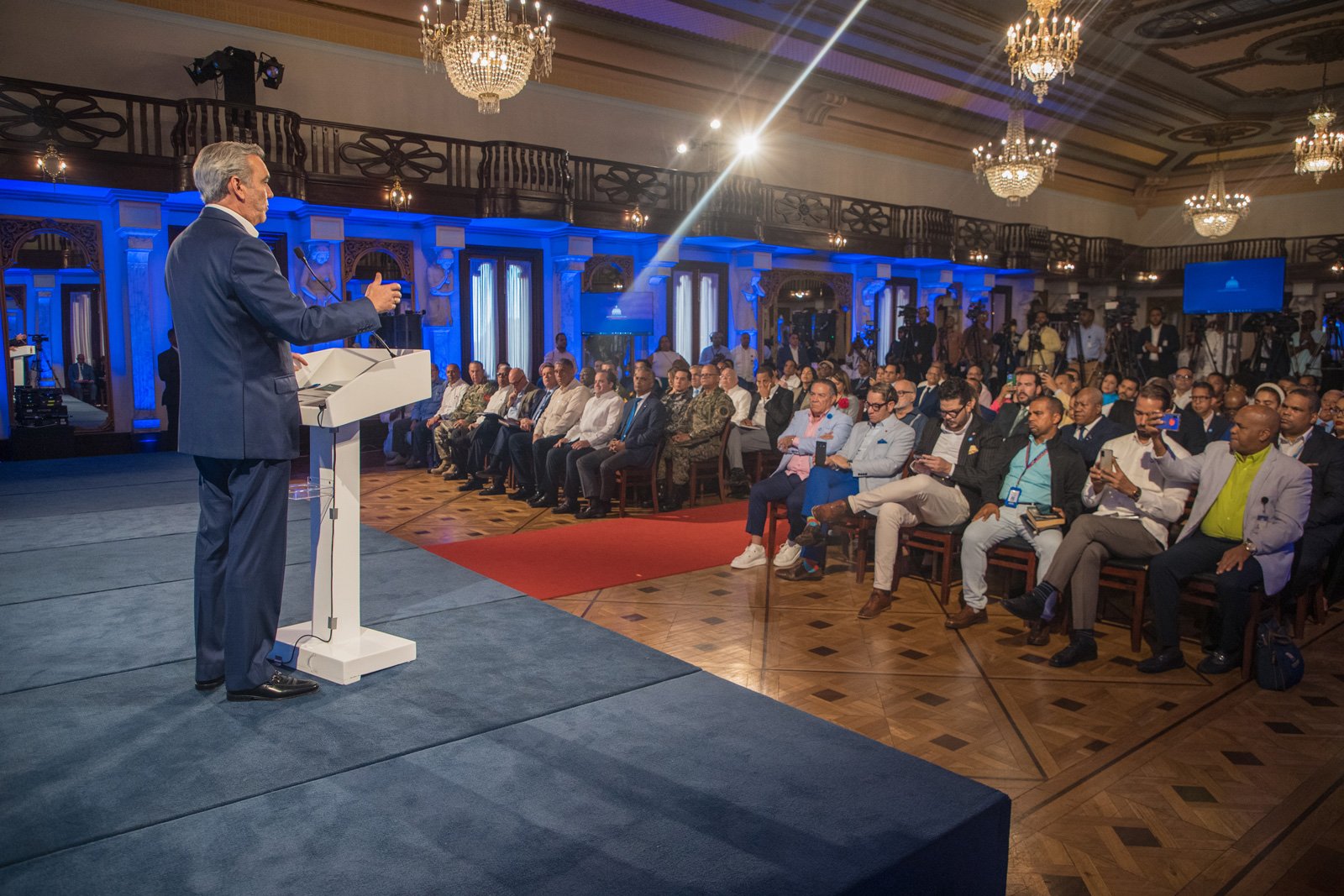 video:-presidente-abinader-afirma-que-no-hay-territorio-dominicano-que-no-este-bajo-control