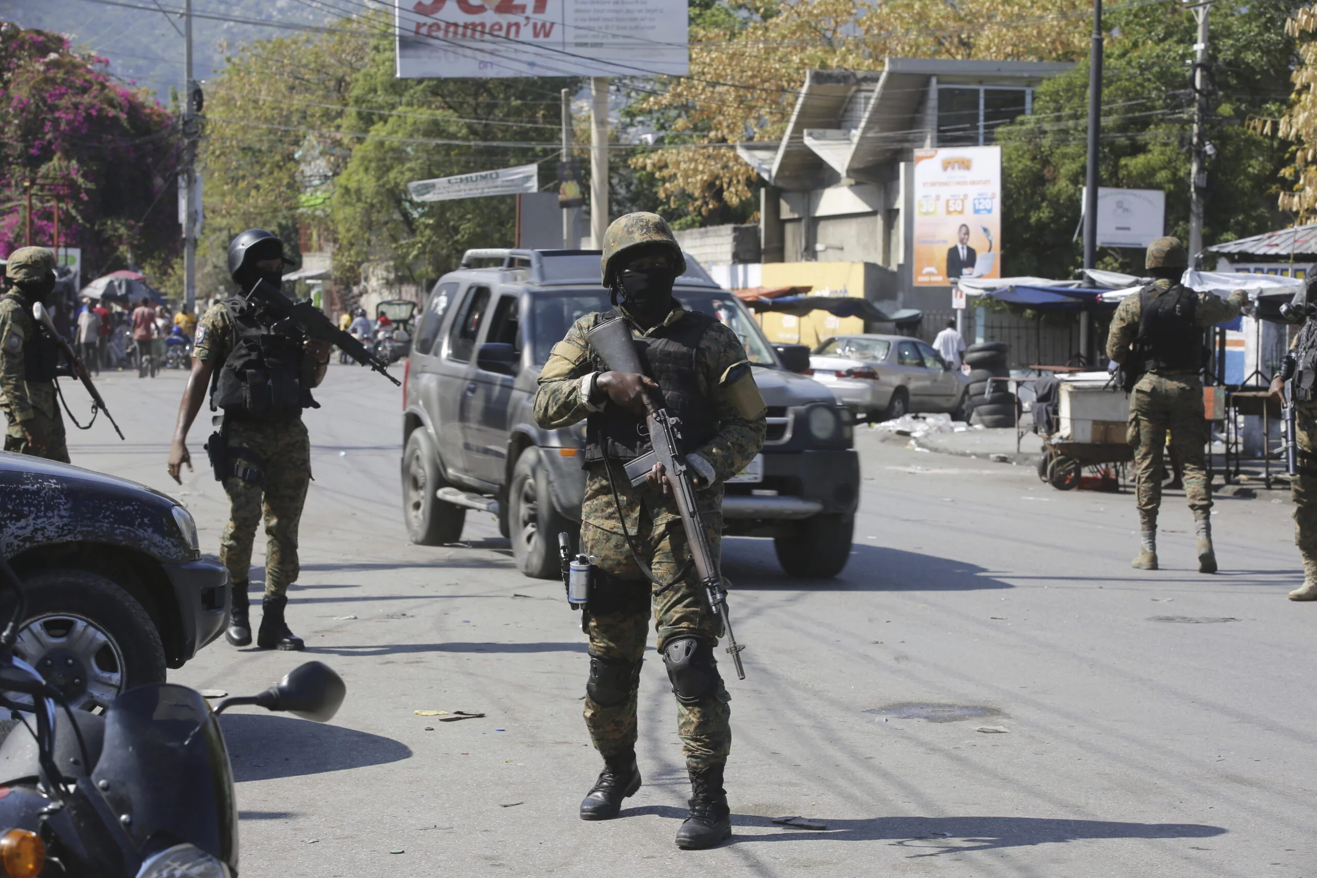 continuan-los-enfrentamientos-entre-la-policia-y-las-bandas-armadas-en-haiti