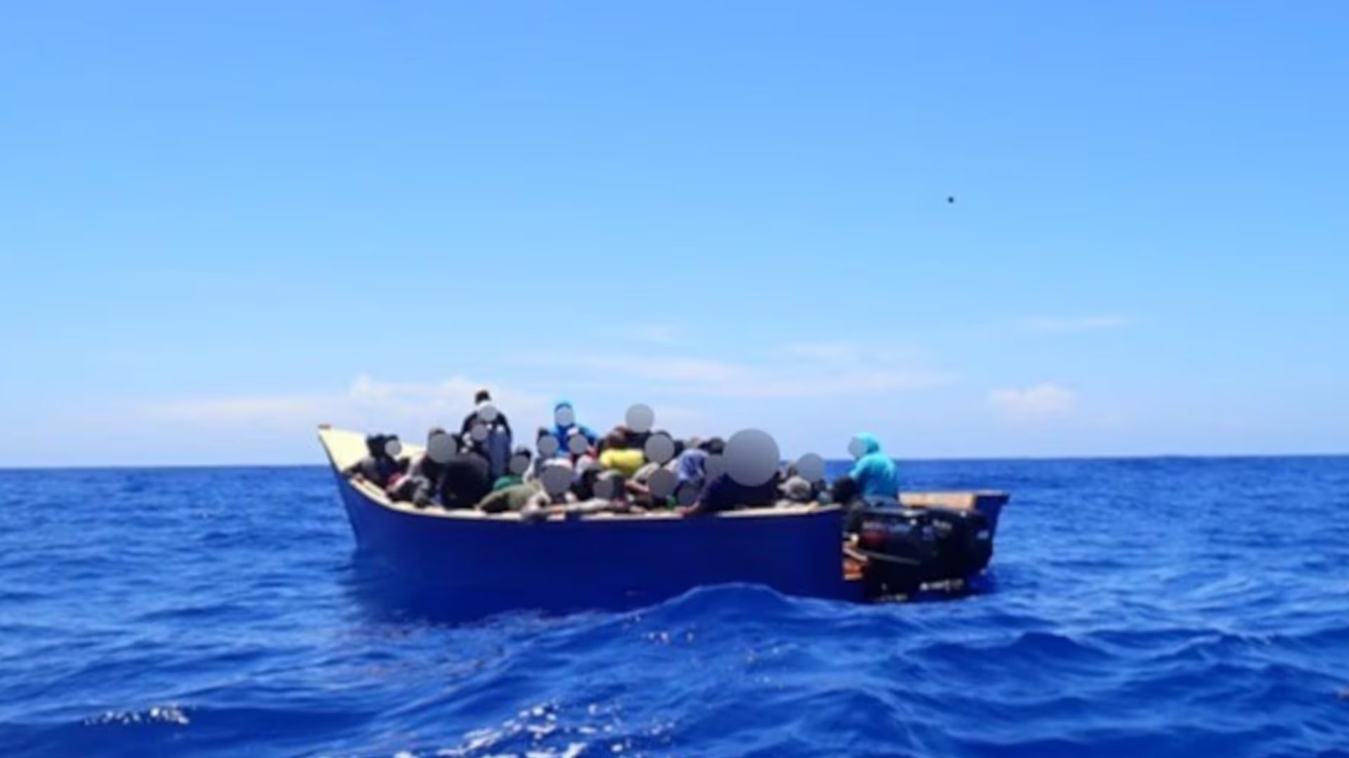 interceptan-embarcacion-con-48-dominicanos,-16-haitianos-y-dos-rumanos-rumbo-a-puerto-rico