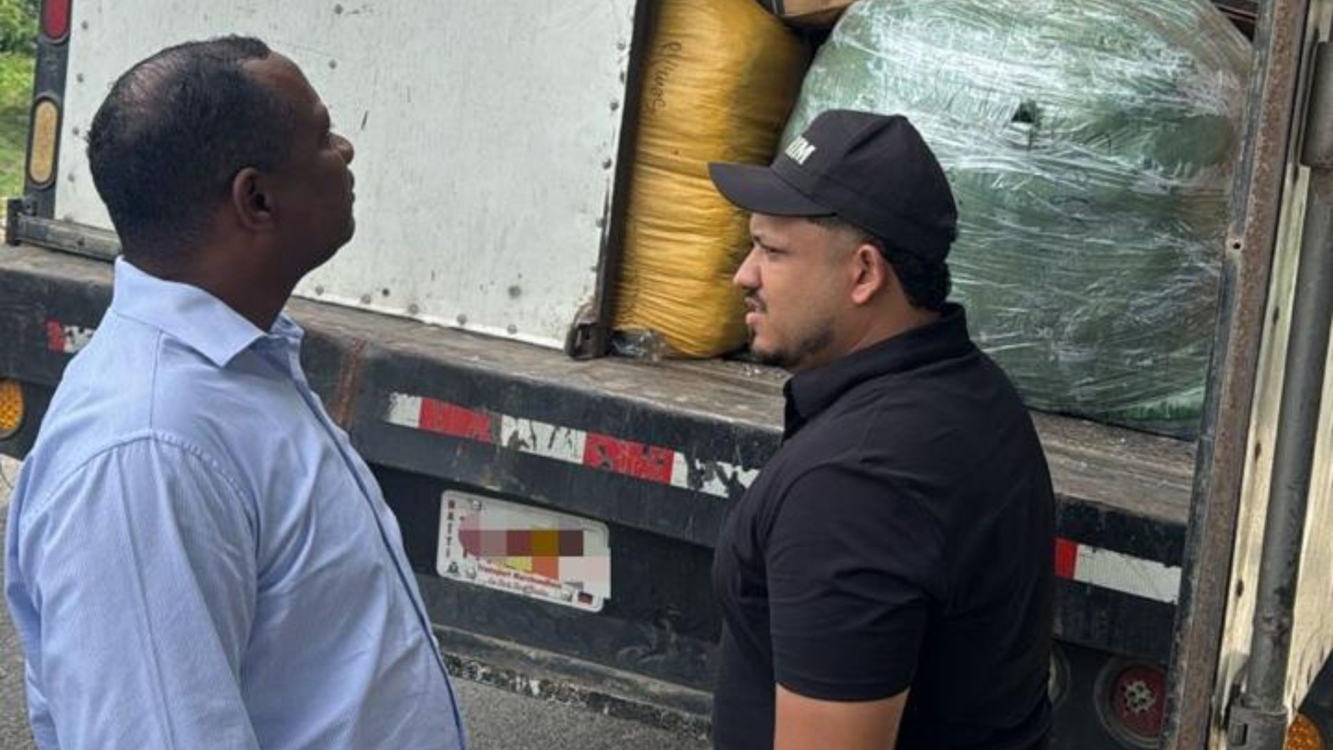 recuperan-camion-con-mercancias-valoradas-en-rd$10-millones-tras-ser-sustraido-en-santiago