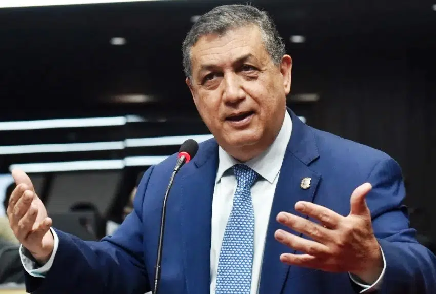 el-vocero-de-diputados-del-pld:-“lo-real-es-que-el-pld-sube-y-el-partido-de-gobierno-baja”
