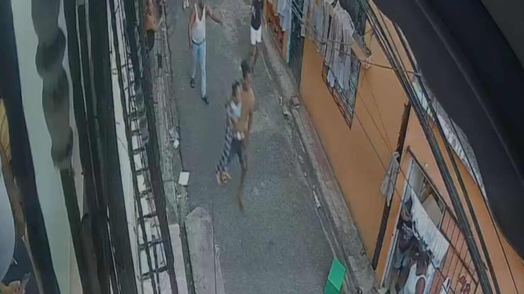 video:-camaras-de-vigilancia-captan-tiroteo-en-capotillo-donde-menor-resulto-herida