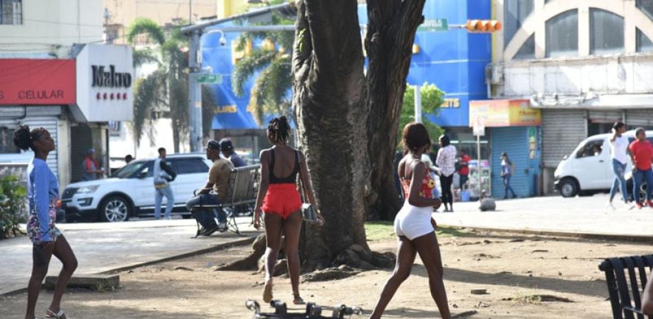 diputada-exige-justicia-y-denuncia-parque-enriquillo-es-escenario-de-explotacion-sexual-infantil