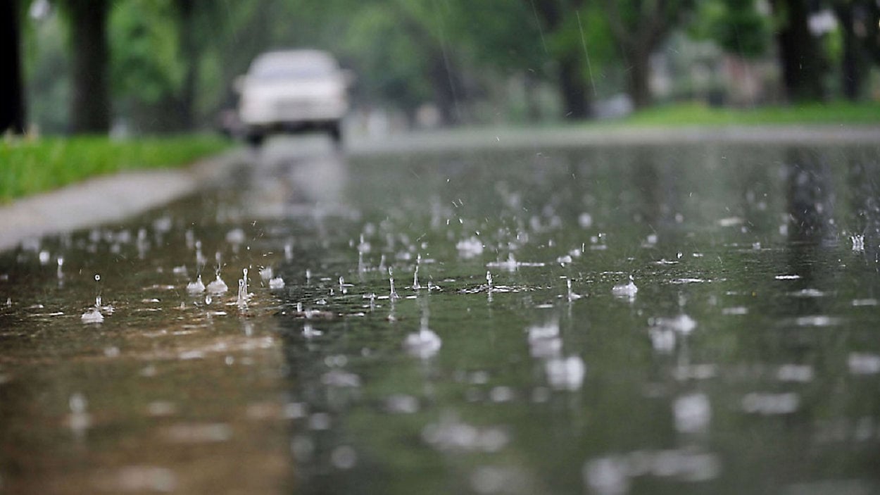 video:-aguaceros-provocan-inundaciones-y-afectan-varios-sectores-en-dajabon