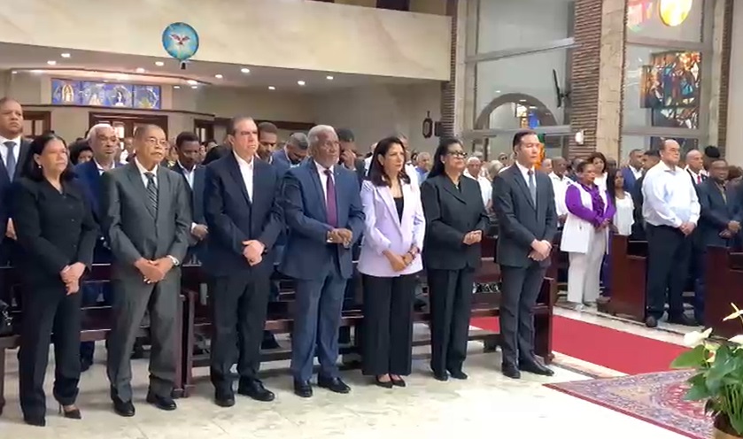 sin-la-presencia-de-danilo-medina,-abel-martinez-y-margarita-cedeno-el-pld-oficia-eucaristia-por-24-aniversario-del-fallecimiento-del-profesor-juan-bosch