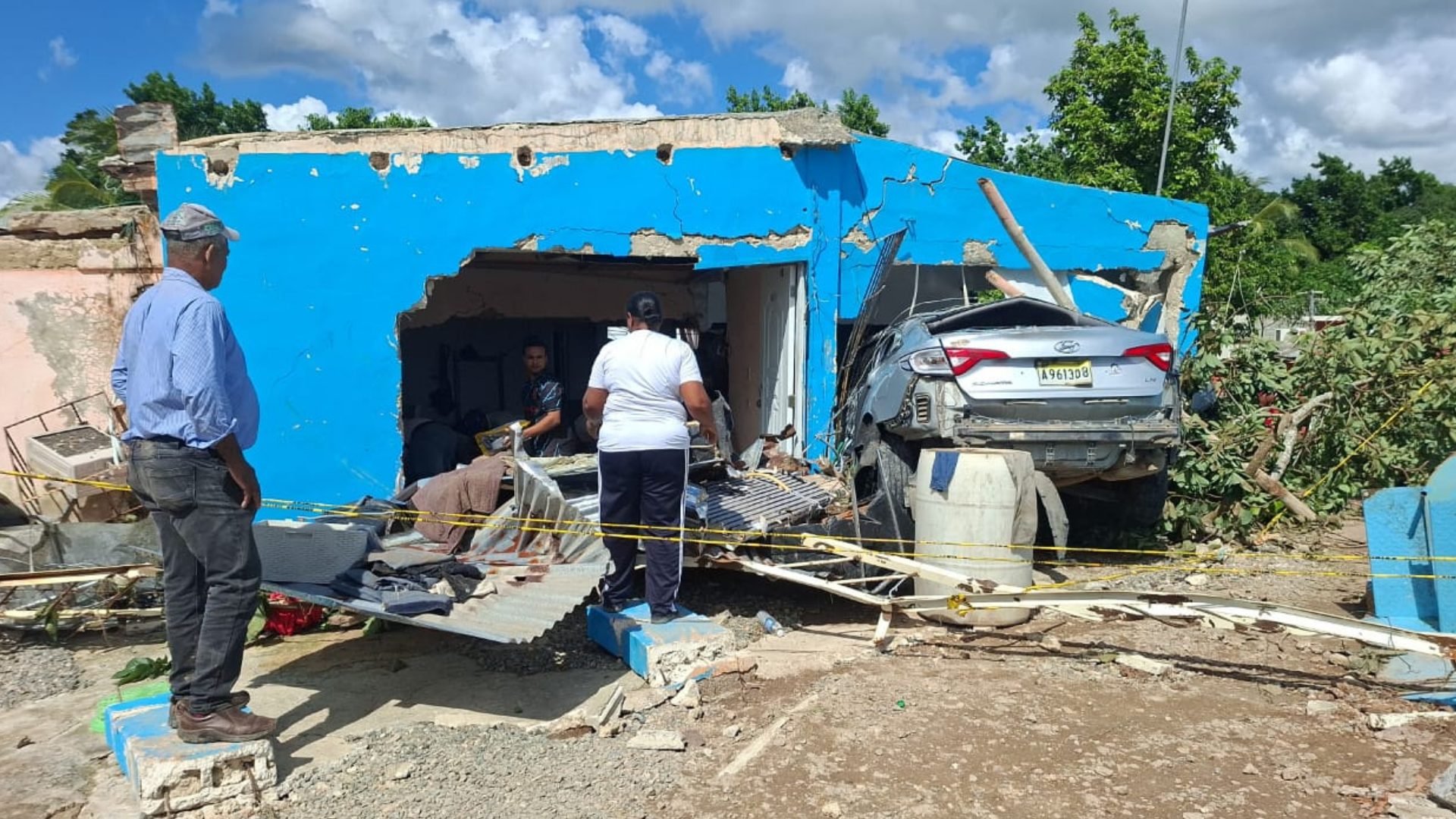 video:-momento-en-el-que-explota-tanque-de-agua-en-san-pedro-de-macoris