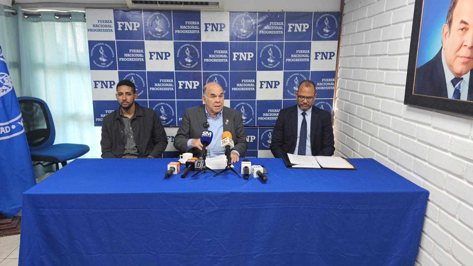 pelegrin-castillo-propone-dialogo-nacional-y-nuevos-impuestos-para-hacer-viable-la-indexacion-salarial