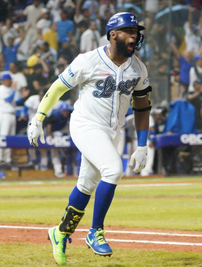 ¡se-rompio-la-mala-racha!-mel-rojas-jr.-concede-primer-regalo-a-licey