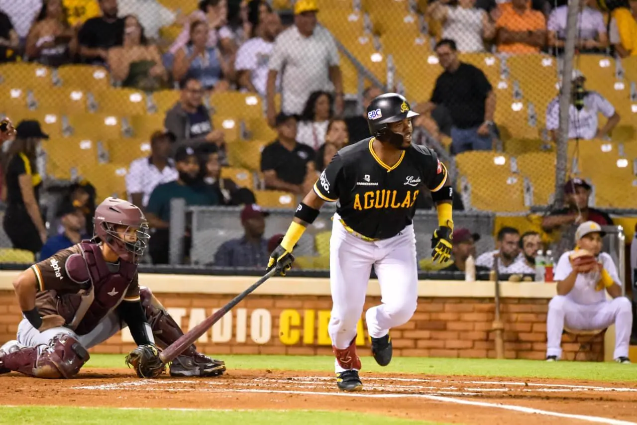 alberto-rodriguez-devuelve-a-aguilas-al-sendero-de-la-victoria-en-lidom