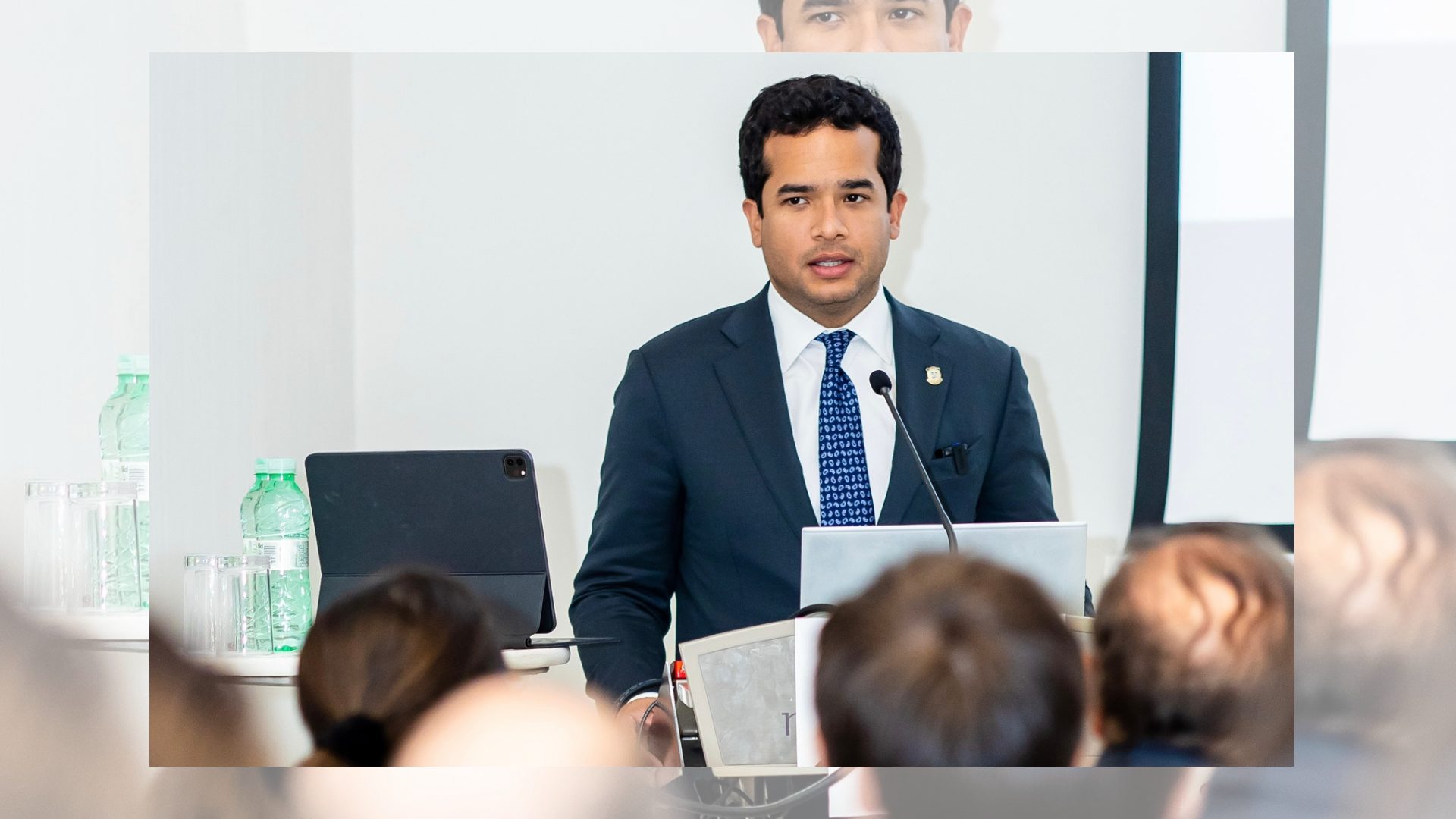 omar-fernandez-identifica-recursos-y-reta-al-gobierno-a-reducir-impuesto-sobre-salarios