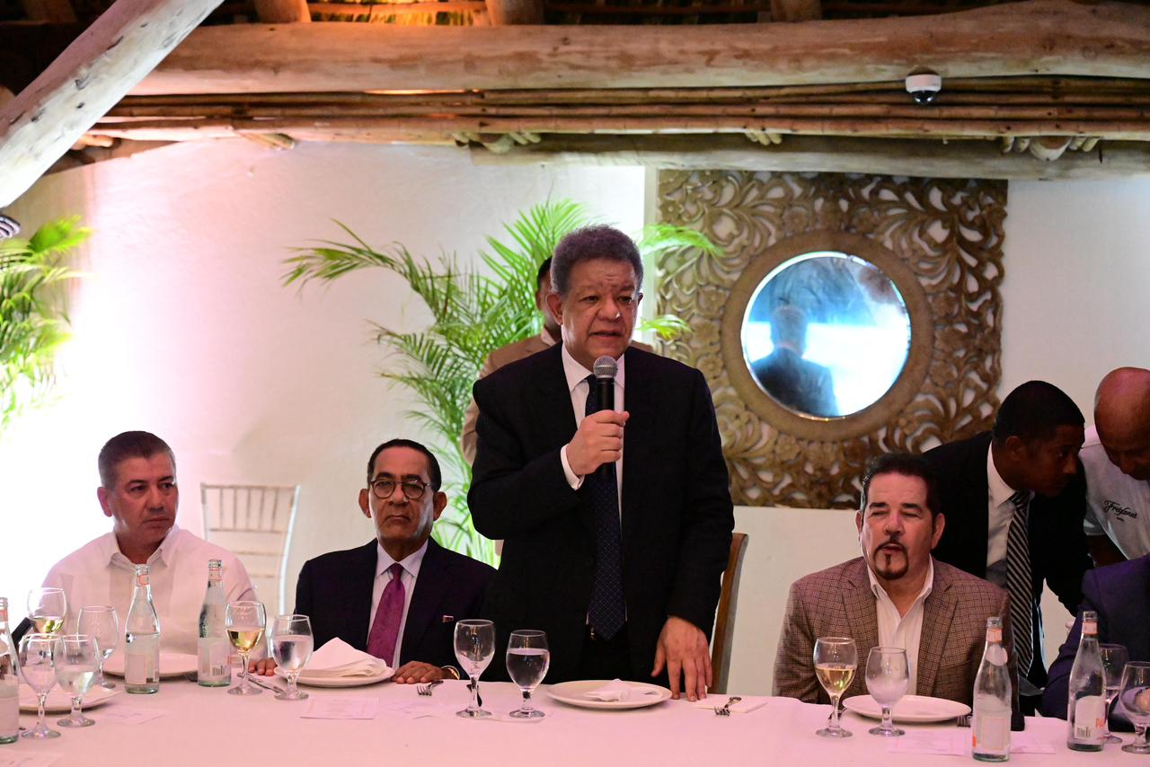 leonel:-“todos-los-problemas-empiezan-a-brotar-simultaneamente”;-la-crisis-de-credibilidad-del-gobierno-se-agrava