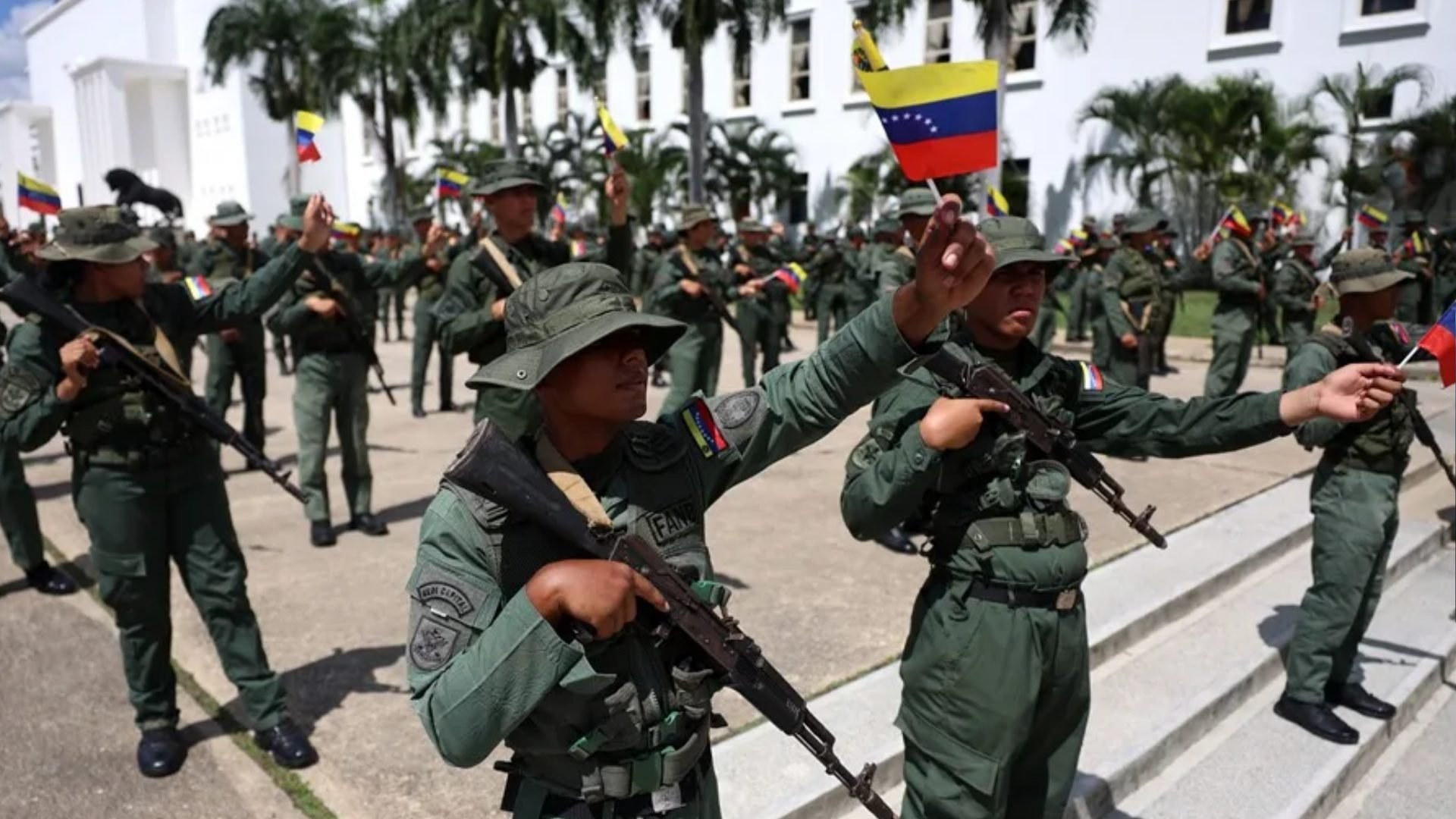 venezuela-mantiene-tres-meses-de-movilizacion-militar-por-“amenaza”-de-eeuu.