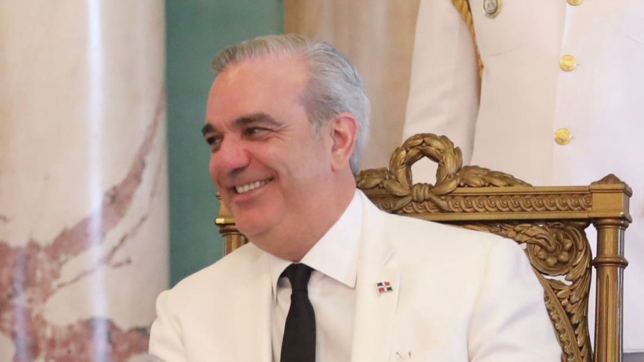 abinader-recibira-este-miercoles-las-cartas-credenciales-de-siete-nuevos-embajadores