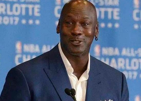 michael-jordan-hace-donacion-historica-de-us$10-millones-a-hospital