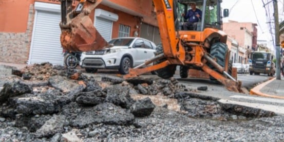 video:-residentes-de-santa-barbara-de-samana-denuncian-retrasos-en-reparacion-de-calles-tras-instalacion-de-tuberias