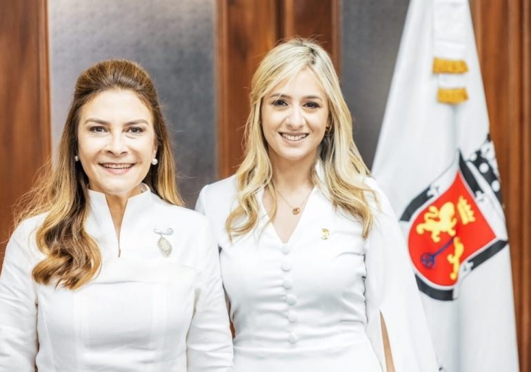 diputada-liz-mieses-expresa-respaldo-a-carolina-mejia-como-lider-del-prm