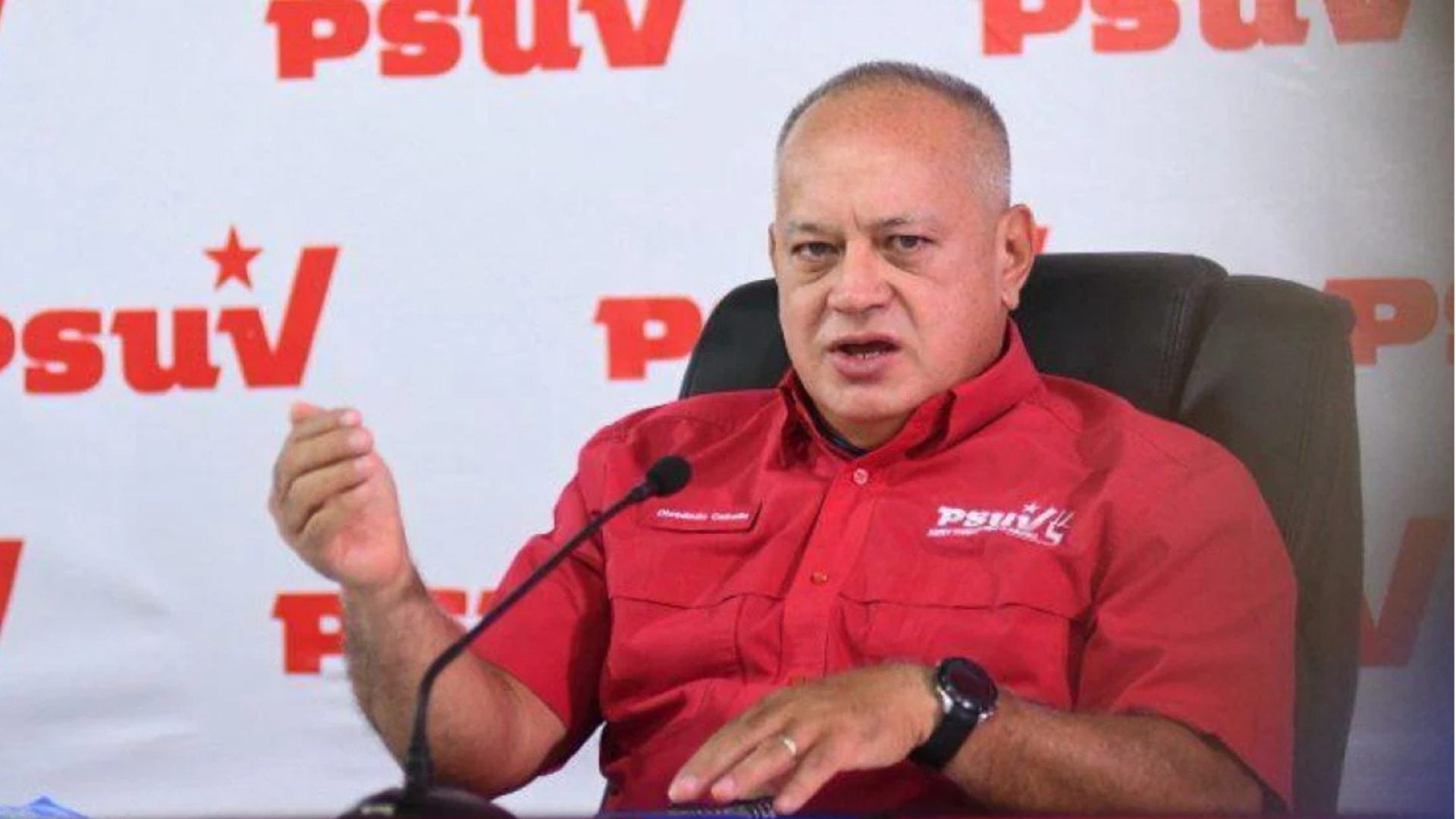 cabello-califica-de-“locura-imperial”-permiso-de-rd-a-eeuu.-para-usar-aeropuertos