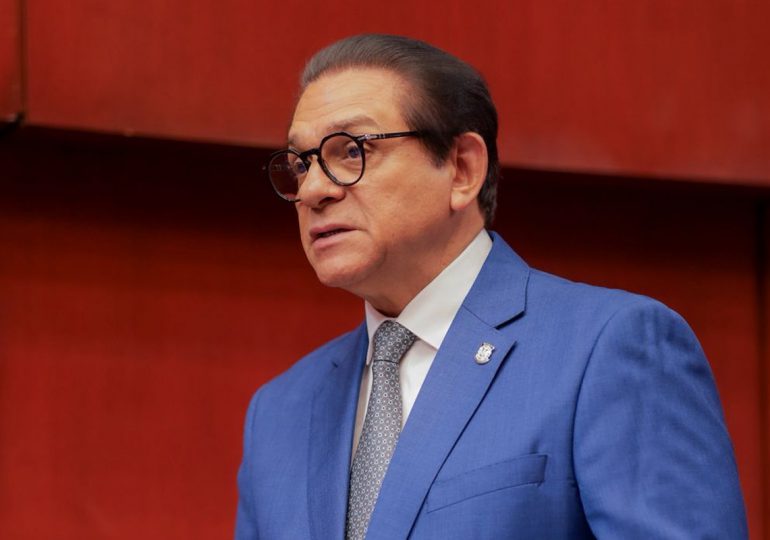 daniel-rivera-resalta-transformaciones-en-santiago-durante-su-rendicion-de-cuentas-2024-2025
