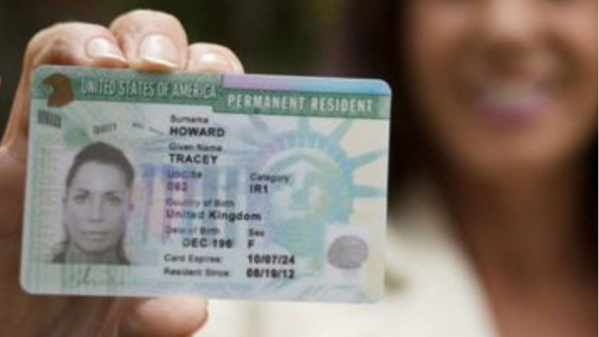 ee uu.-revisara-«green-cards»-de-migrantes-de-paises-de-preocupacion