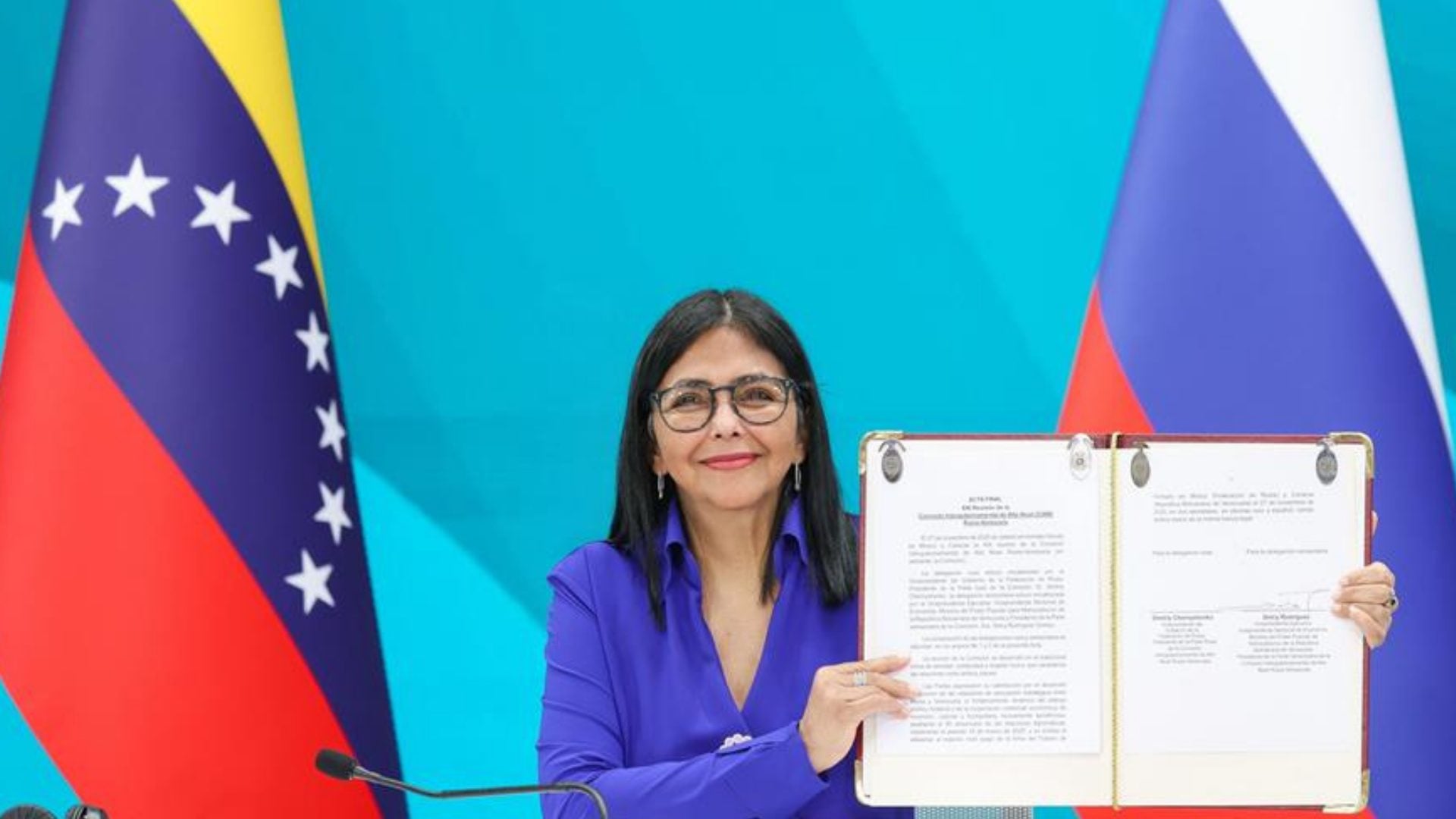 vicepresidenta-de-venezuela-denuncia-que-eeuu-presiona-paises-para-que-aerolineas-no-vuelen-a-la-nacion