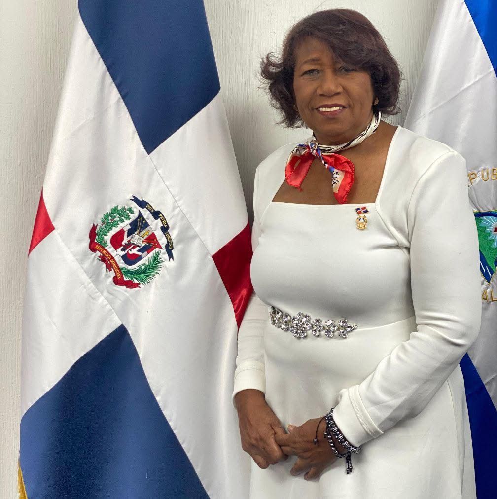 diputada-al-parlacen-socorro-monegro-denuncia-secuestro-de-su-vehiculo-por-la-digesett