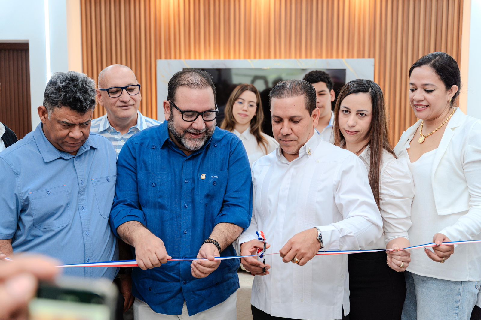 diputado-jose-luis-abreu-inaugura-centro-de-gestion-social-y-comunitaria-en-la-vega