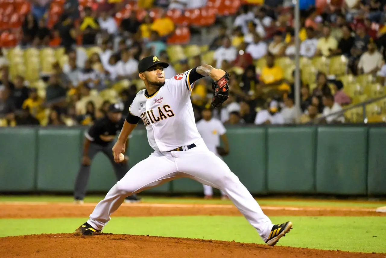 aguilas-arrasan-y-vuelven-a-derrotar-a-los-leones